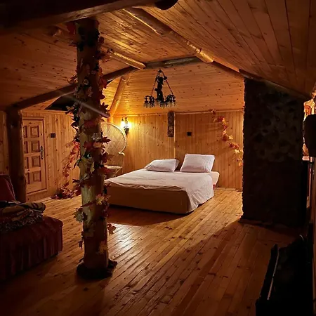 Vikendica Dion Chalet *